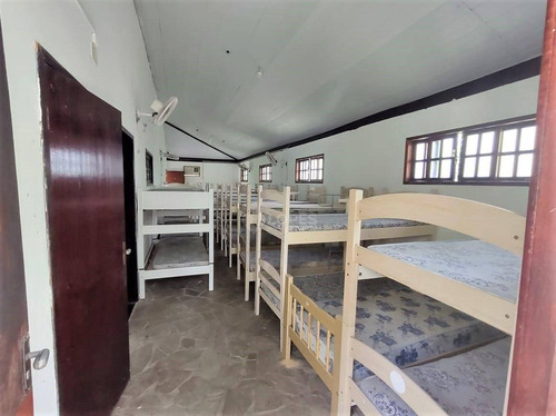 Imagem 16 de 21 de Sítio Com 6 Quartos 4000 M² Por R$ 650.000 - Ipiiba - São Gonçalo/rj - Si0009