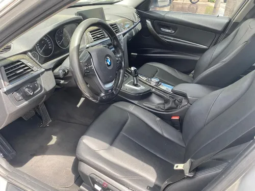 BMW Serie 3 2.0 320i Luxury Line At