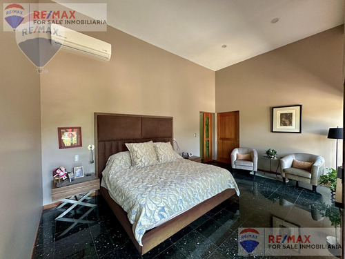 Venta De Casa En El Fracc. Parque, Sumiya, Jiutepec, Morelosclave 5213