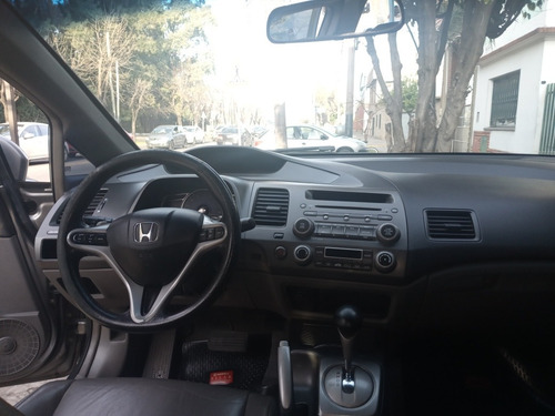 Imagen 12 de 15 de Honda Civic 1.8 Exs At 2006