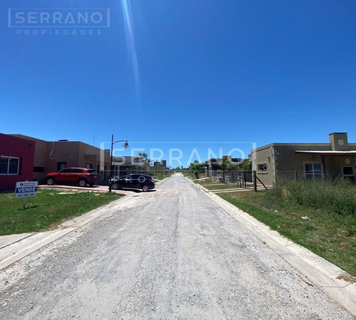 Venta Casa 2 Dormitorios En Capilla Del Señor. Barrio Las Lomadas. A Estrenar.