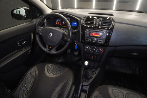Renault Sandero Stepway 1.6 Dynamique 105cv