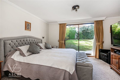 Imagen 6 de 15 de Casa En Venta De 4 Dorm. En Las Condes