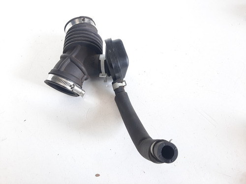 Manguera Porta Filtro De Aire Nissan Versa 1.6 Std 20-23 (Usado)