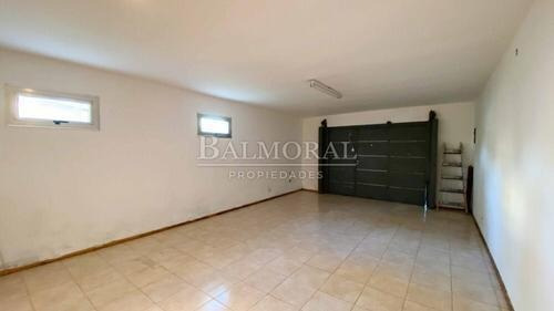 Avda Shaw Goleta Hercules 2200 Alamos - Casa 4 Amb 800m2 C/ Cochera-pinamar