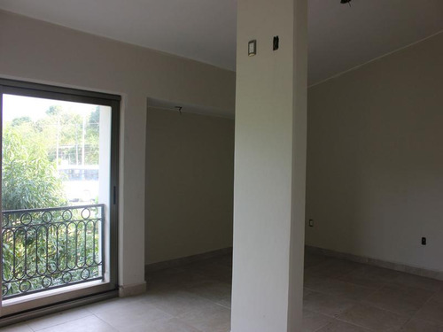 Renta Casa 3 Pisos 6 Recamaras Tuxpan Veracruz.