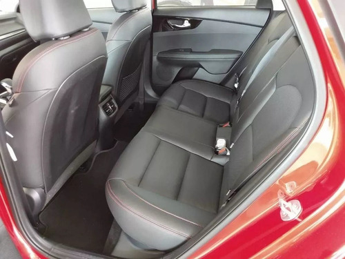 Kia Cerato Vivro Sports 1.6l At 2020