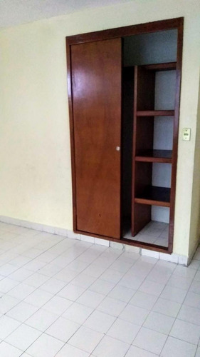 Departamento En Renta Buena Ubicación