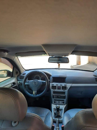 Chevrolet Vectra 2006 2.0 Elegance Flex Power 4p