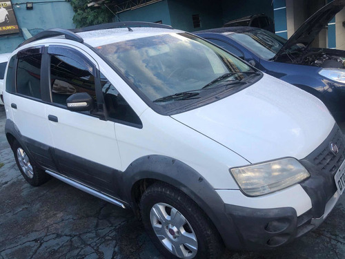 Fiat Idea 2010 1.8 16v Adventure Flex 5p