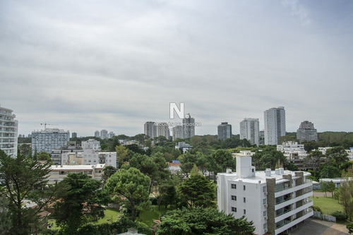 Hermoso Departamento En Venta En Zona De La Brava, Torre Chronos .-ref:4364