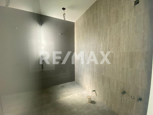 Casa En Venta En Morelos, Fraccionamiento Lomas De Cocoyoc