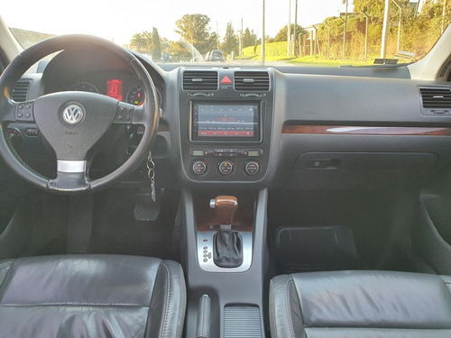 Volkswagen Vento 2008 2.5 Prestige Tiptronic