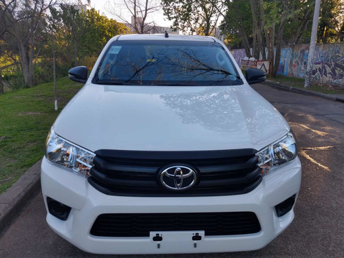 Imagen 13 de 13 de Toyota Hilux 2.4 Cd Dx 4x2 0 Km Patentada 2021
