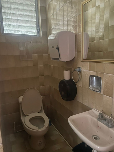 Casa En Venta En Col. Las Reynas, Irapuato, Gto.