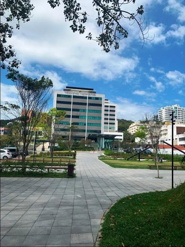 Imagem 9 de 30 de Exclusiva Sala Comercial Na Sc 401 - Sa0655