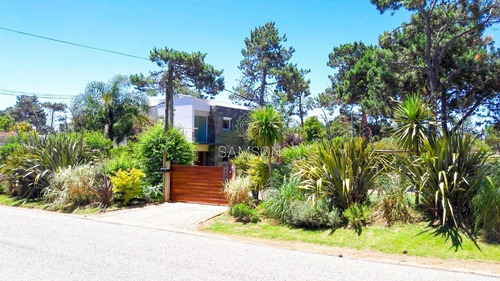 Espectacular Casa En Venta Rincón Del Indio, Punta Del Este- Ref: 59095