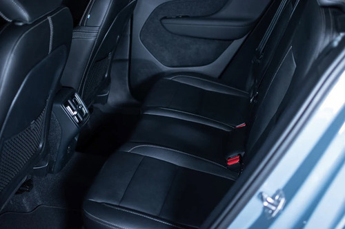 Volvo Xc40 Momentum 2021. Impecable. Trato Directo Y Seguro.