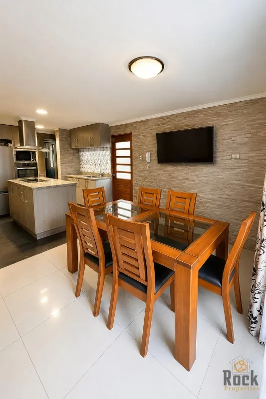 Imagen 3 de 15 de Casa 4d/3b Con Anexo Y Terraza-metro Grecia, Macul