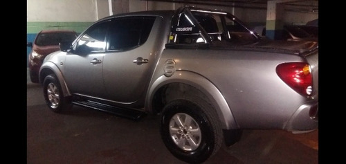 Mitsubishi L200 3.2 Cab Doble 4wd Cr 165cv At 2011 (permuta)