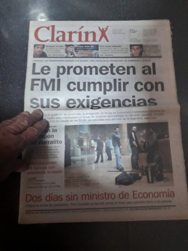 Clipping Diario Clarín 25 4 2002 Corralito Economía Fmi 