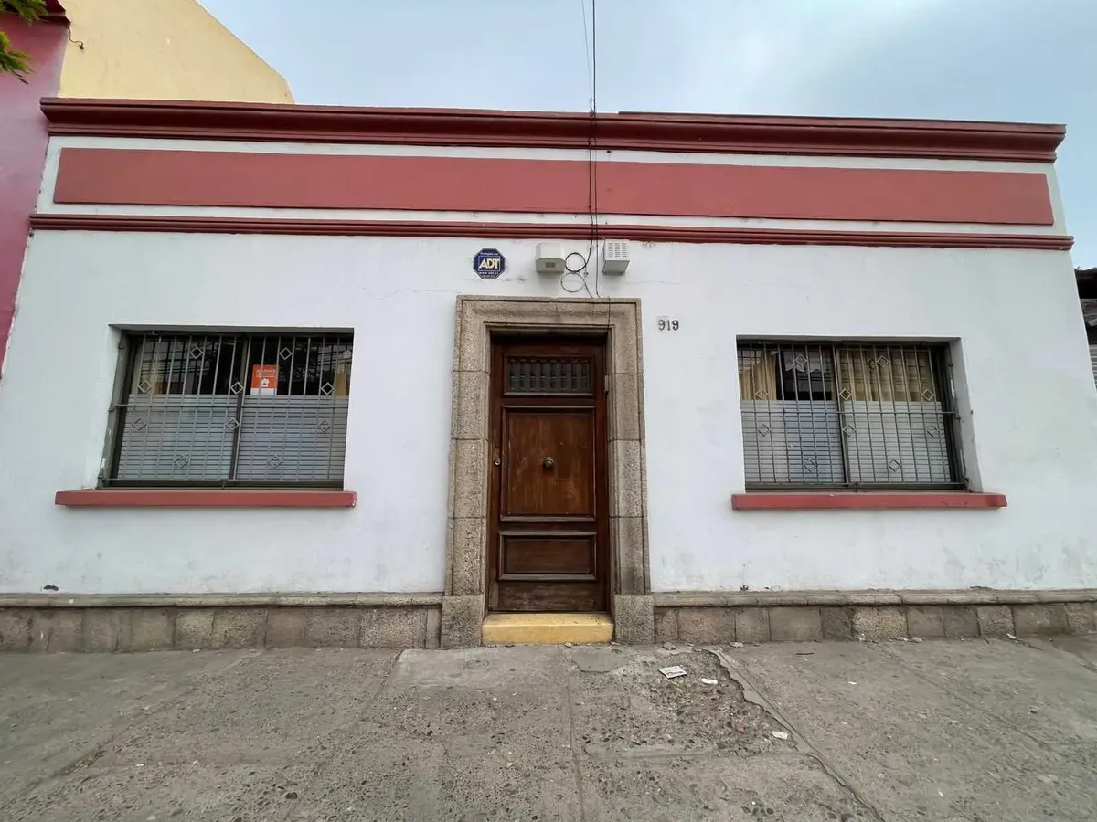 Imagen 2 de 11 de Casa A Pasos Del Centro, Ideal Inversion (169650)
