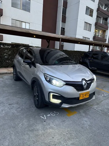 Renault Captur 2.0 Intens Automática