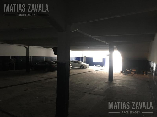 Magnifico Galpón S/ Av Caseros, Foco Comercial - P. Patricios - Única Prop En Venta En La Zona