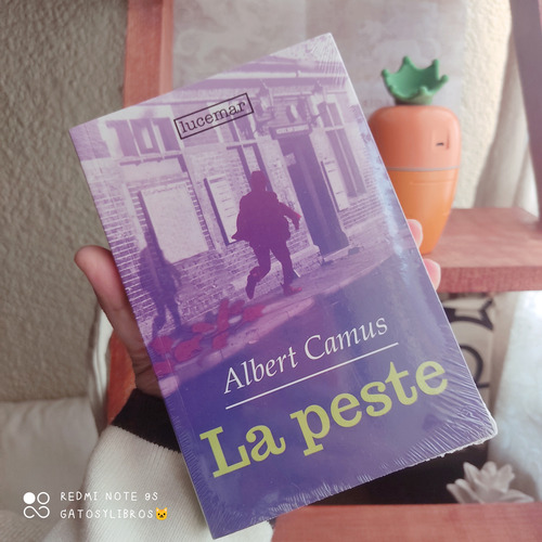 La Peste Y El Hombre Rebelde Albert Camus