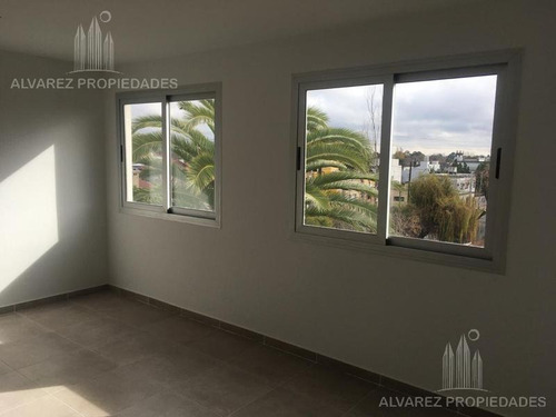 Imagen 16 de 30 de Departamento 2 Ambientes Venta Ituzaingó