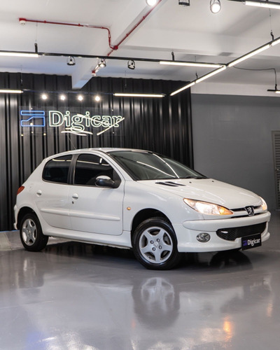 Peugeot 206 Techno/ Feline 1.6/ 1.6 Flex 16V 5p
