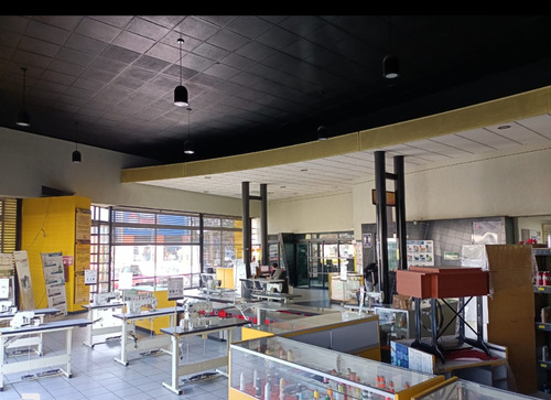 Se Renta Local 891.m2 Irapuato