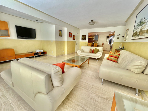 Apartamento Con Terraza 134 M2 Lomas De La Alameda