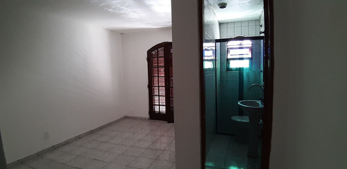 Imagem 13 de 17 de Sobrado Com 2 Dormitórios Para Alugar, 147 M² Por R$ 2.000,00/mês - Jardim Toscana - Guarulhos/sp - So0042