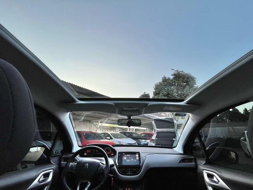 Peugeot 208 1.6 Allure
