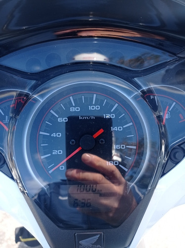Imagem 5 de 8 de Moto Honda Sh300i Sh