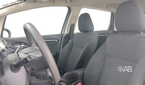 Imagen 9 de 10 de Honda Fit 2017 1.5 Hit Cvt