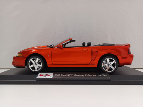 Maisto 2003 Ford Svt Mustang Cobra Convertible 1:18 Naranja Naranja (Usado)