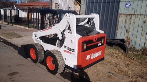 Minicargadora Bobcat Modelo S530 Año 2015 Balde Liso