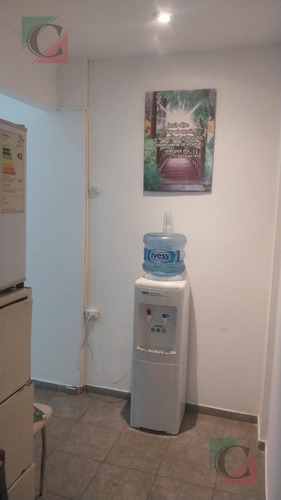 Local En El Centro A Metro De La Estacion Lanús Oeste