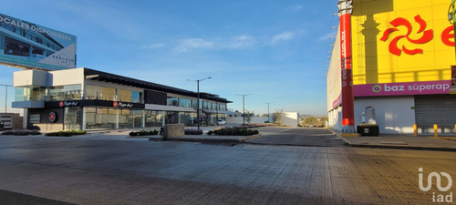 Renta Local Comercial 0 Ambiente Arboledas De San Javier