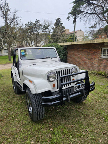 Jeep Ika 4x4 Motor 221 Caja Zf