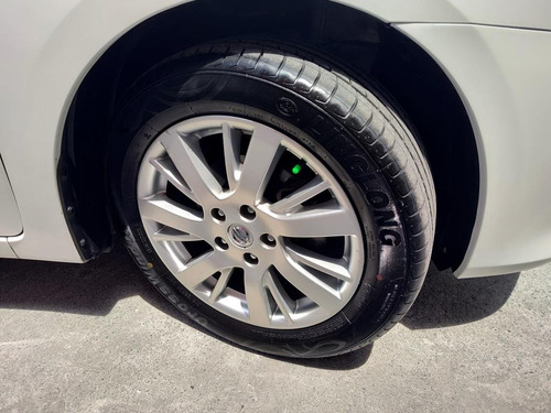 Nissan Sentra 1.8 Exclusive Navi At