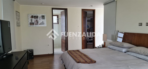 Parcela En Arriendo 5 Dormitorios Condominio