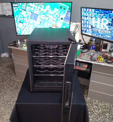 Imagen 6 de 9 de Reparacion Cava De Vinos Plaqueta Recambio Placa