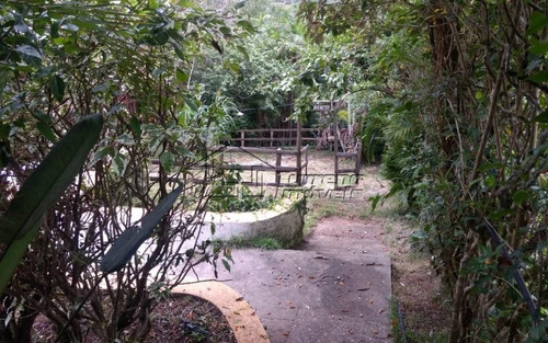 Imagem 3 de 9 de Chácara Em Condomínio Fechado Na Zona Norte De São José Dos Campos