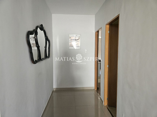 Excelente Vivienda Reciclada. Oportunidad Inversores.