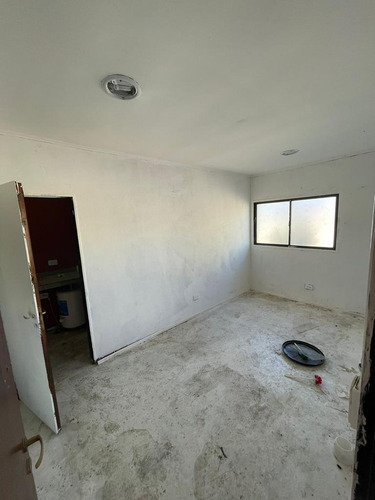 Micro Parque Industrial Depósitos En Venta Complejo Nogalis - Exaltación De La Cruz
