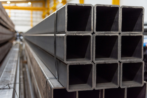 Caño Estructural Cuadrado 40x40x2mm De 6 Mt Polimetal