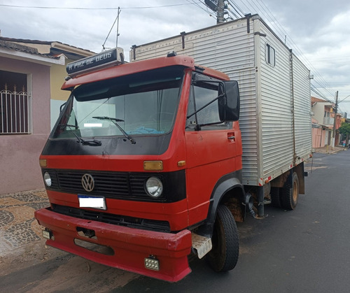 Volkswagen 6-90 1984 4x2 Baú Oficina Completo Com Munck 